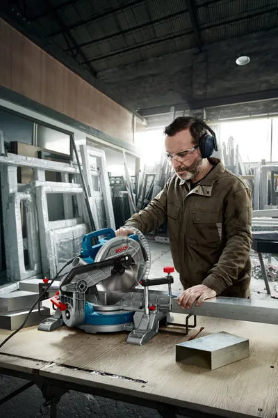 Bosch Professional GCM 216