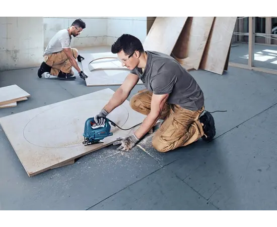 Bosch Professional GST 700